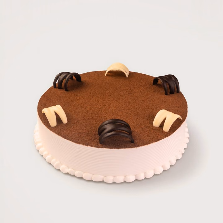 Tiramisu Cake